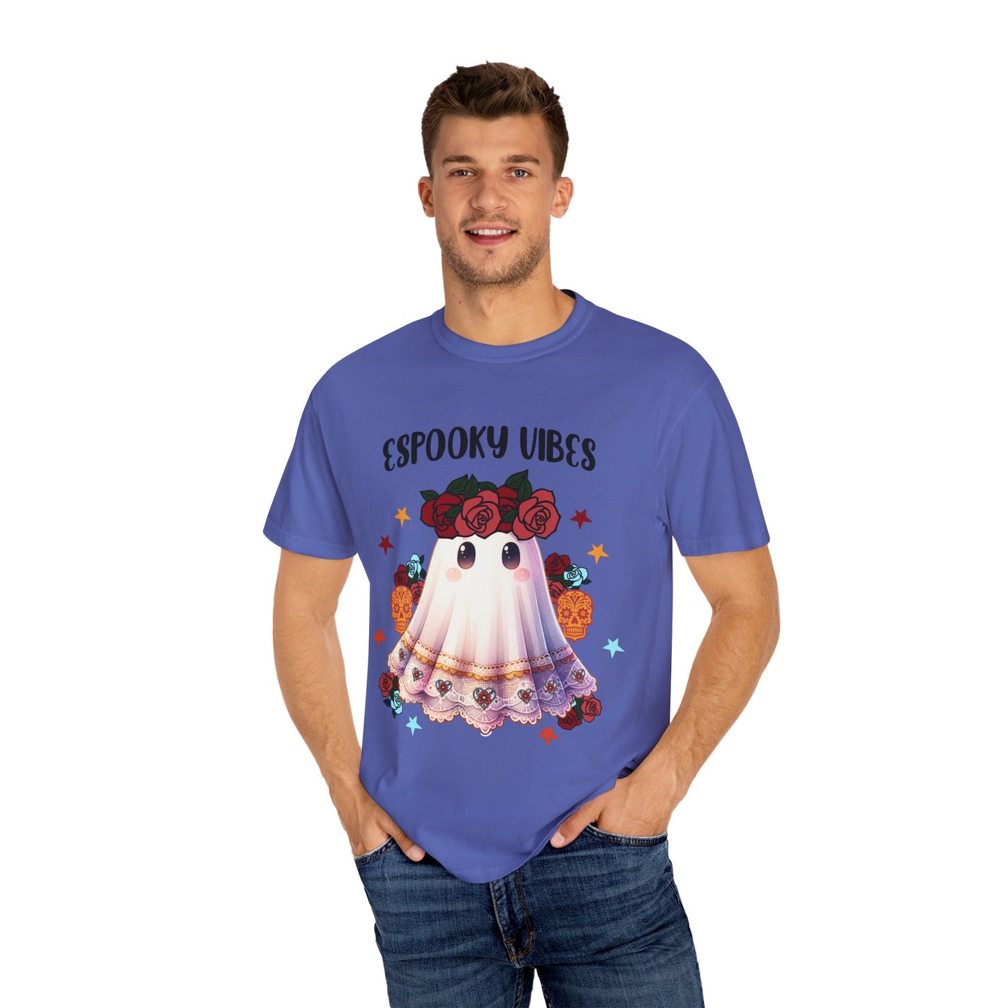 Short sleeve "ESPOOKY VIBES" comfort color t-shirt.