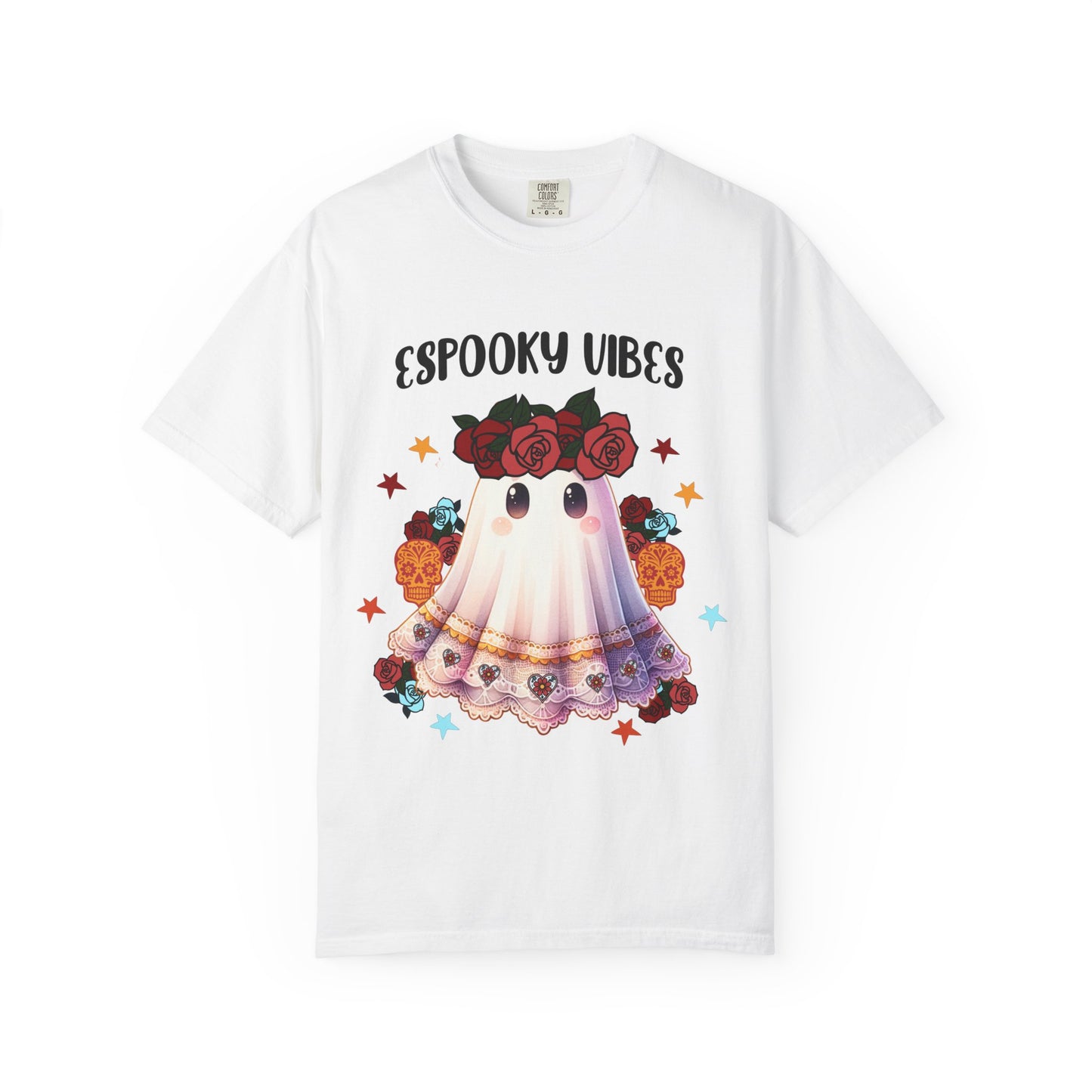 Short sleeve "ESPOOKY VIBES" comfort color t-shirt.