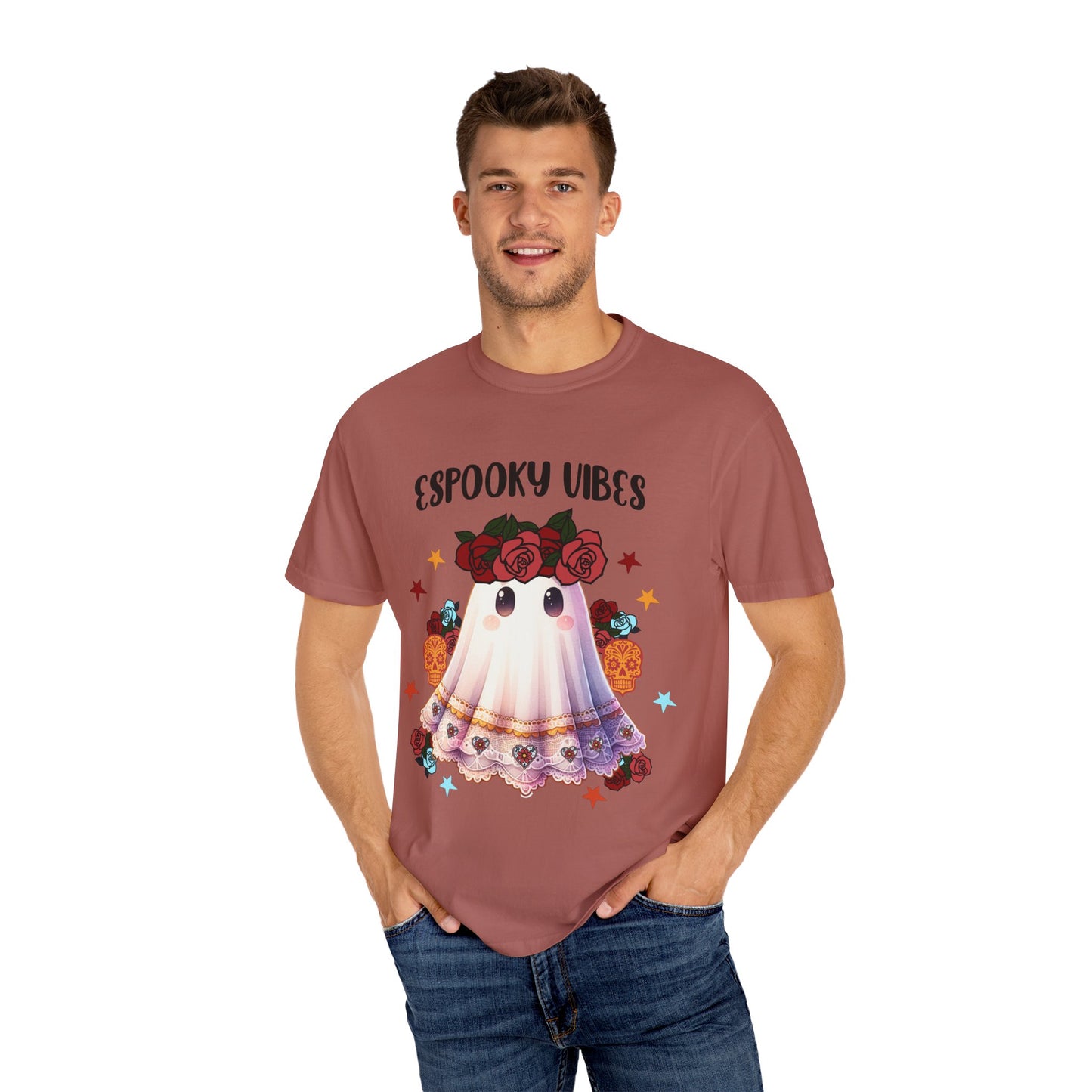 Short sleeve "ESPOOKY VIBES" comfort color t-shirt.
