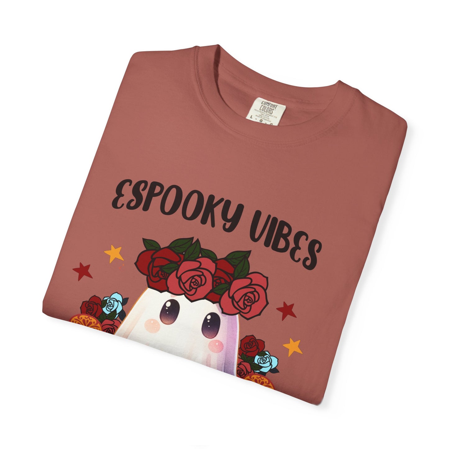 Short sleeve "ESPOOKY VIBES" comfort color t-shirt.
